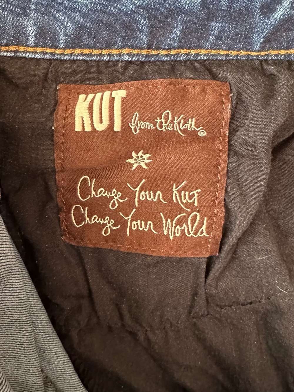 KUT from the Kloth Boyfriend Jeans Medium Wash Stretch Denim Size 8 - Picture 7 of 9